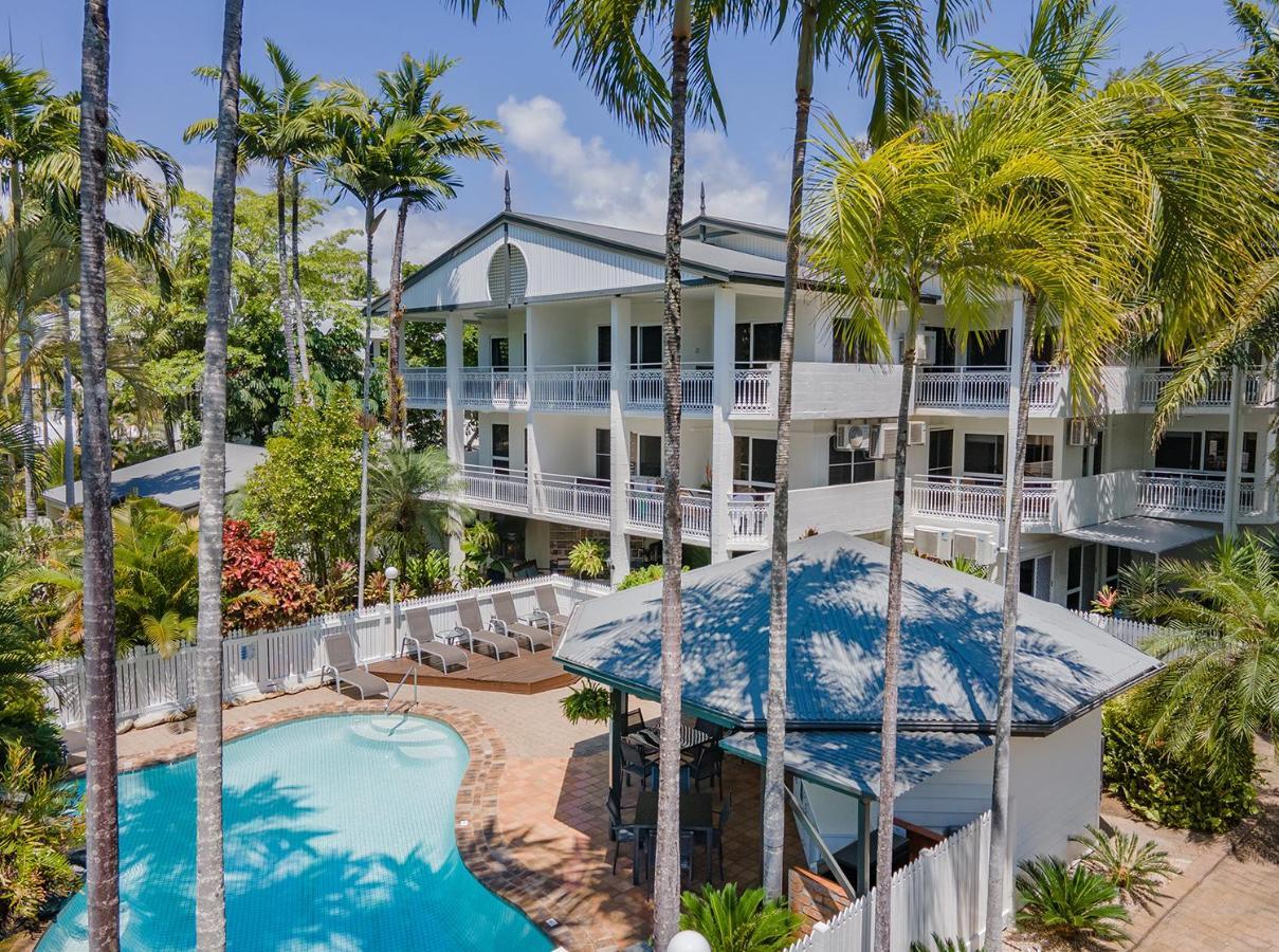 Garrick House Aparthotel Port Douglas Exterior photo